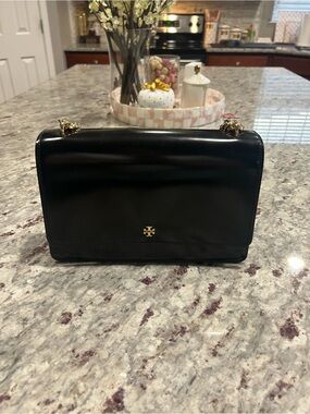 Tory Burch Black Patent Leather Flap Shoulder Bag with Gold Chain